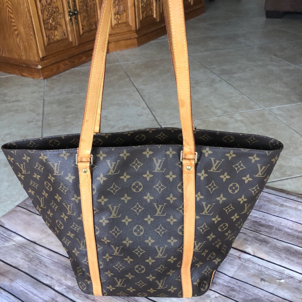 Louis Vuitton monogram Sac shopping shoulder bag